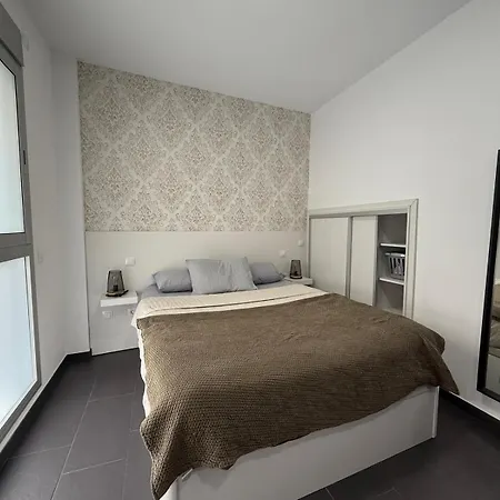 Apolo Studio: Apartamento En Playa De Las Canteras Las Palmas Exterior photo